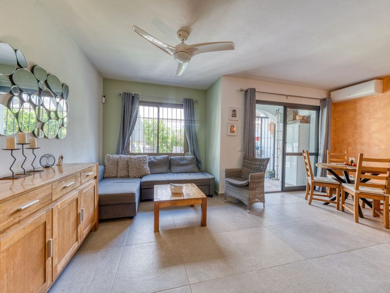 Town House for Sale in Cerros Del Aguila, Malaga 11
