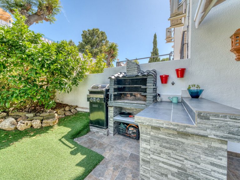 Town House for Sale in Cerros Del Aguila, Malaga 13