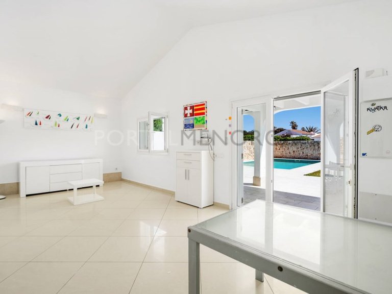 Villa for Sale in Cala'n Bosch, Menorca 11
