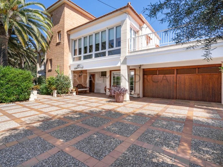 Villa for Sale in Ciutadella De Menorca, Menorca 4