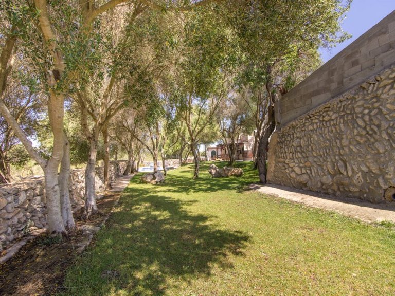 Country House for Sale in Alaior, Menorca 10