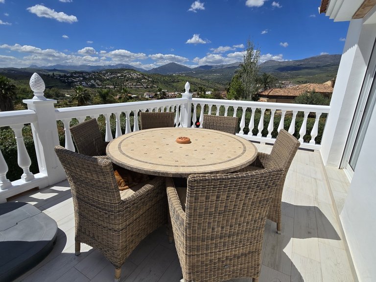 Villa for Sale in Puente De Don Manuel, Malaga 8