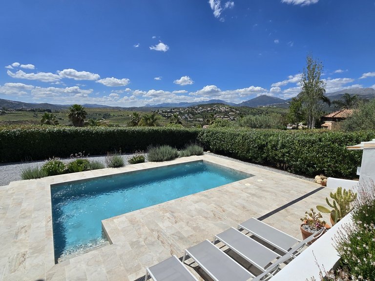 Villa for Sale in Puente De Don Manuel, Malaga 3