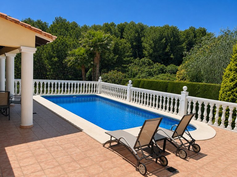 Villa for Sale in Inland La Sella Golf, Alicante 20
