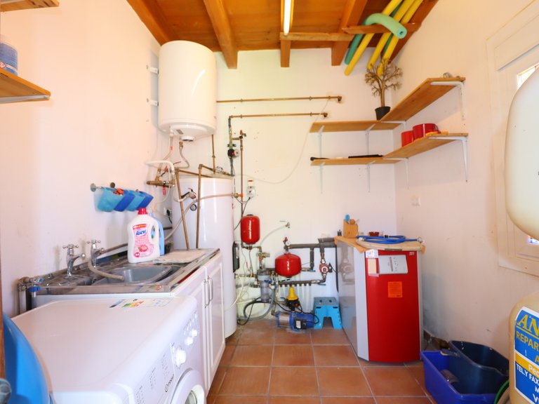 Villa for Sale in Velez-rubio, Almeria 44