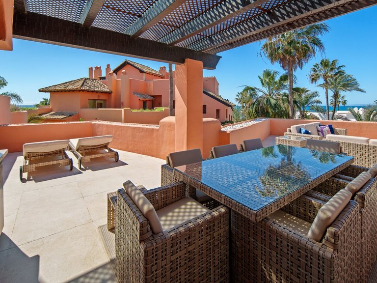 Penthouse for Sale in Marbella, Malaga 35