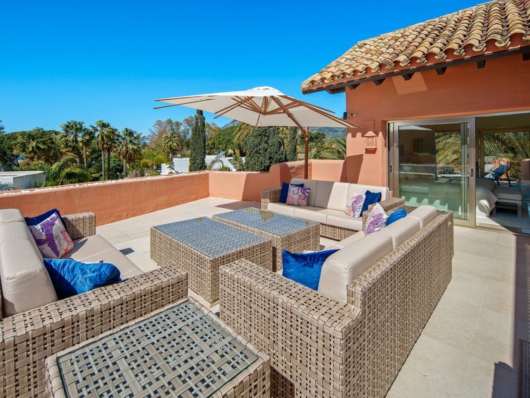 Penthouse for Sale in Marbella, Malaga 38