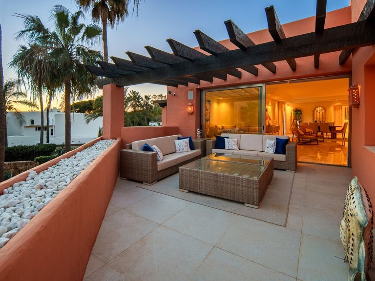 Penthouse for Sale in Marbella, Malaga 44