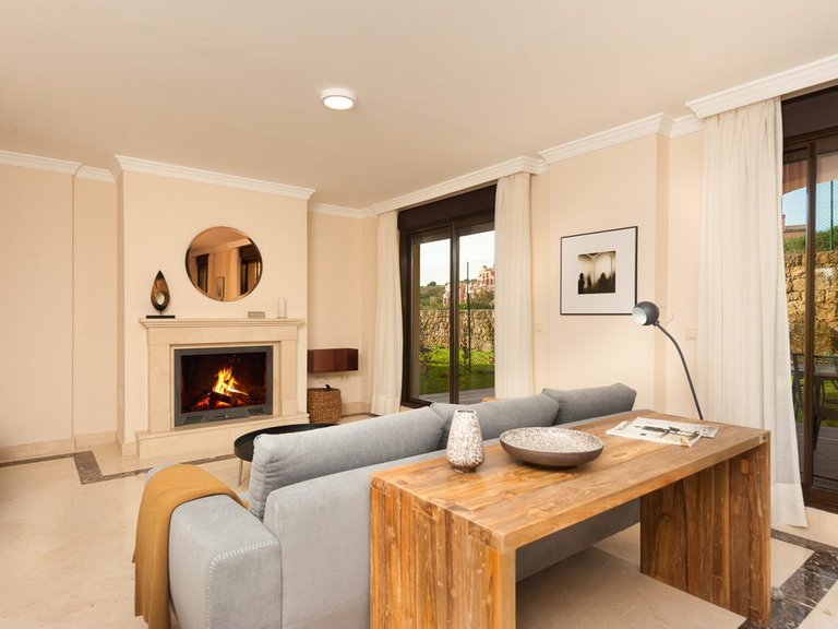 Villa for Sale in Estepona, Malaga 11