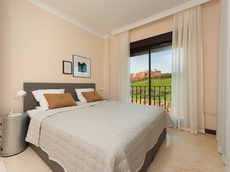 Villa for Sale in Estepona, Malaga 12