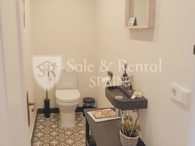 Town House for Sale in Sant Feliu De Guixols, Gerona 14