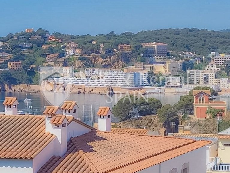 Town House for Sale in Sant Feliu De Guixols, Gerona 24