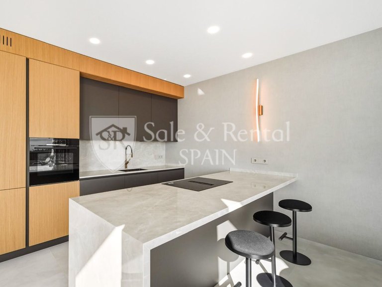 Villa for Sale in Lloret De Mar, Gerona 22