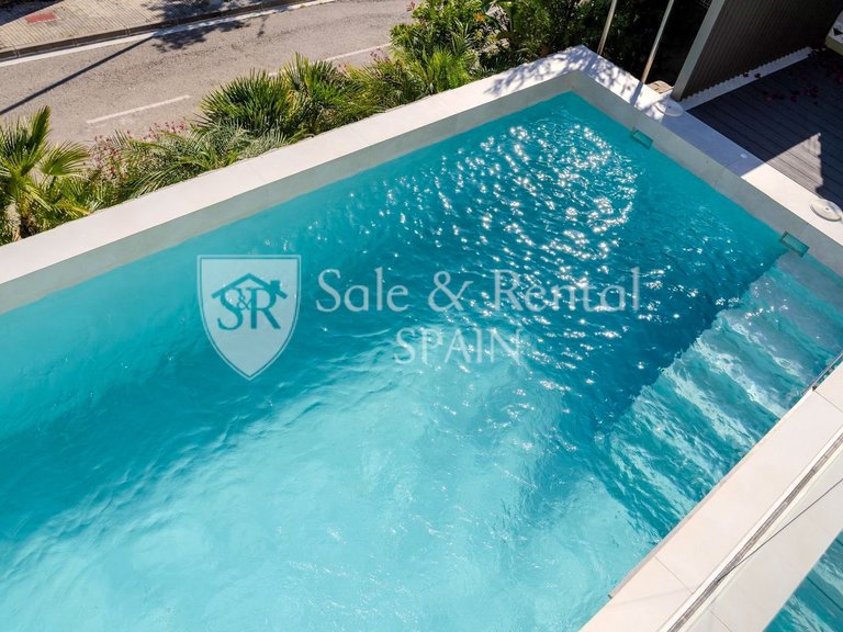 Villa for Sale in Lloret De Mar, Gerona 33