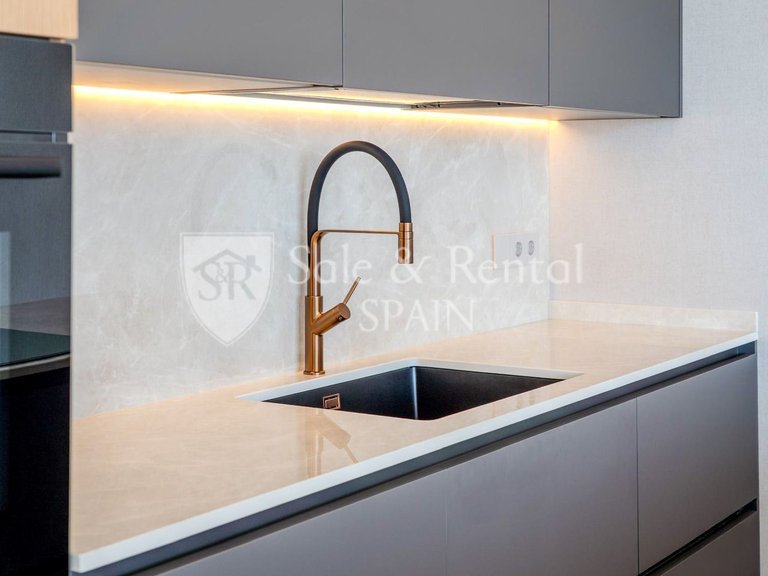 Villa for Sale in Lloret De Mar, Gerona 34