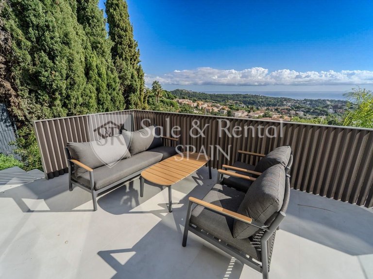 Villa for Sale in Lloret De Mar, Gerona 41