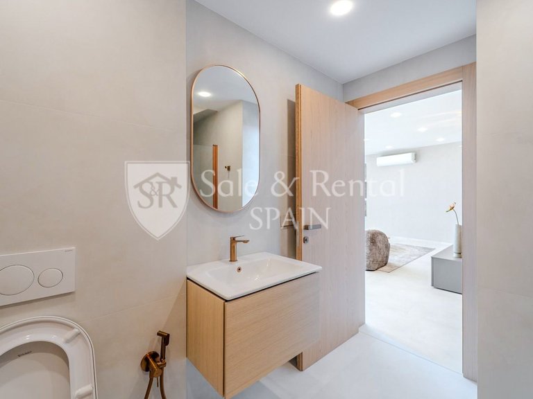 Villa for Sale in Lloret De Mar, Gerona 43