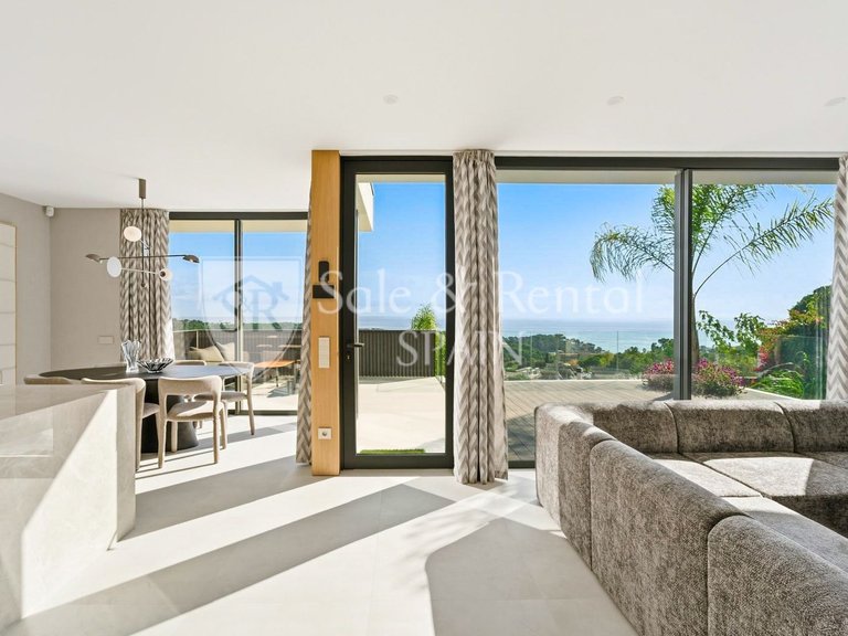 Villa for Sale in Lloret De Mar, Gerona 49