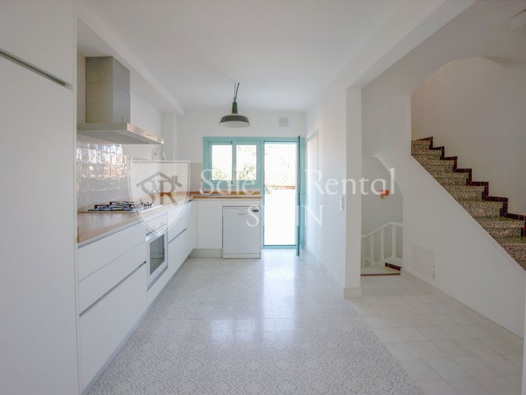 Villa for Sale in Sant Feliu De Guixols, Gerona 5