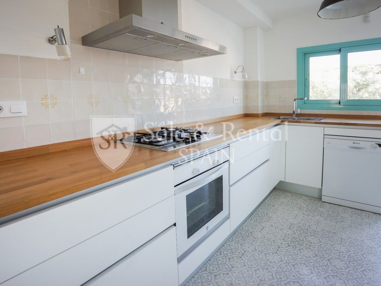 Villa for Sale in Sant Feliu De Guixols, Gerona 6