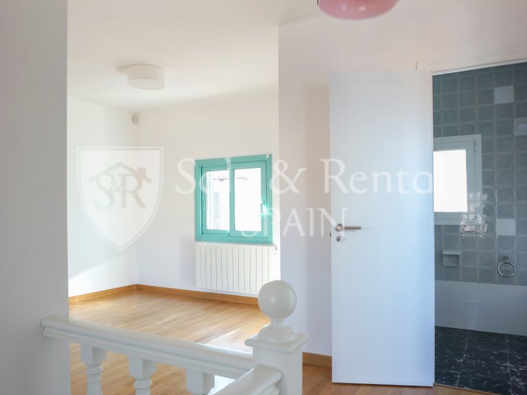 Villa for Sale in Sant Feliu De Guixols, Gerona 12