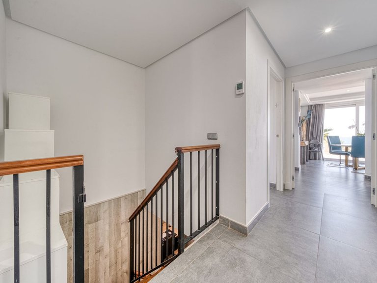 Villa for Sale in Estepona, Malaga 31