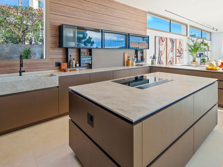 Villa for Sale in Nueva Andalucia, Malaga 46