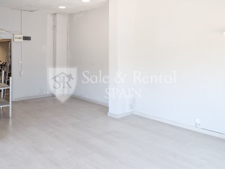 Commercial for Sale in Girona, Gerona 2