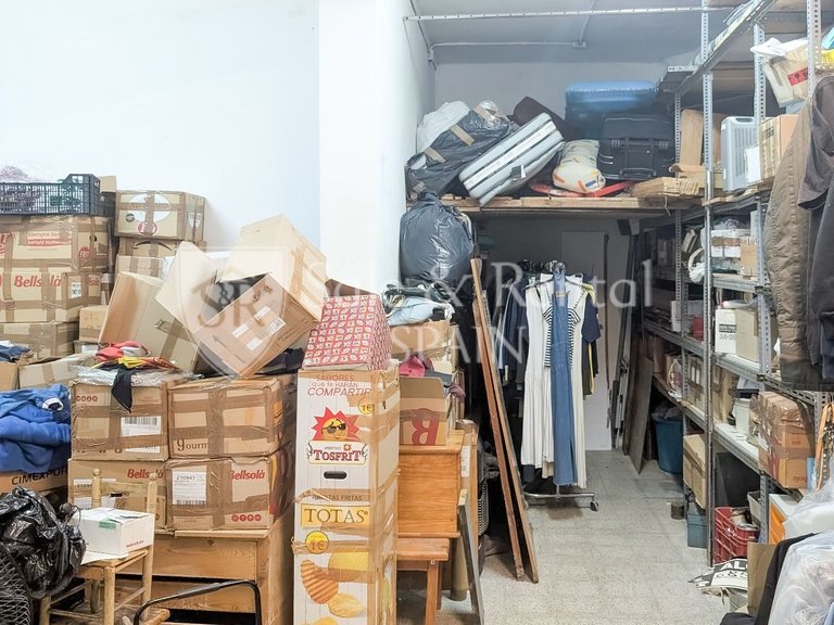 Commercial for Sale in Girona, Gerona 4
