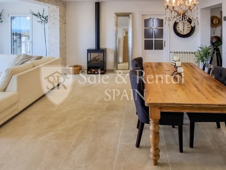 Villa for Sale in Lloret De Mar, Gerona 5