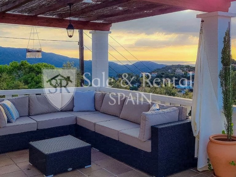 Villa for Sale in Lloret De Mar, Gerona 23
