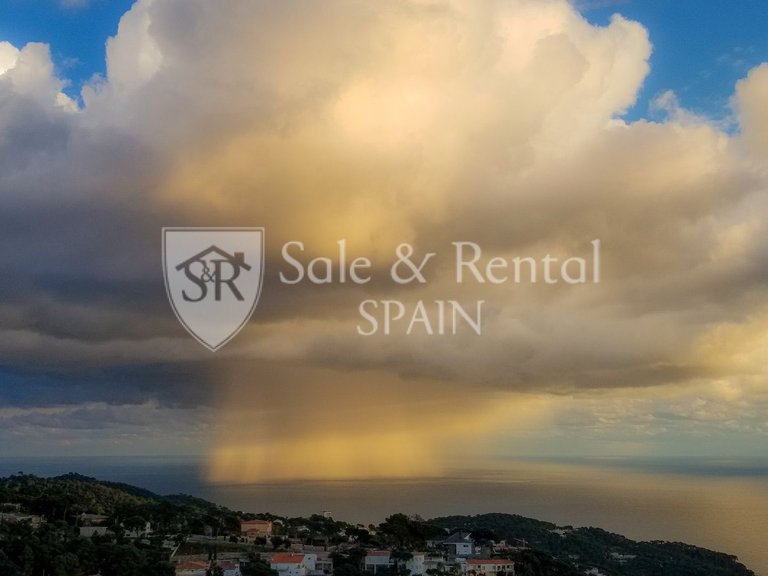 Villa for Sale in Lloret De Mar, Gerona 27