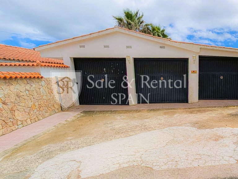Villa for Sale in Lloret De Mar, Gerona 38