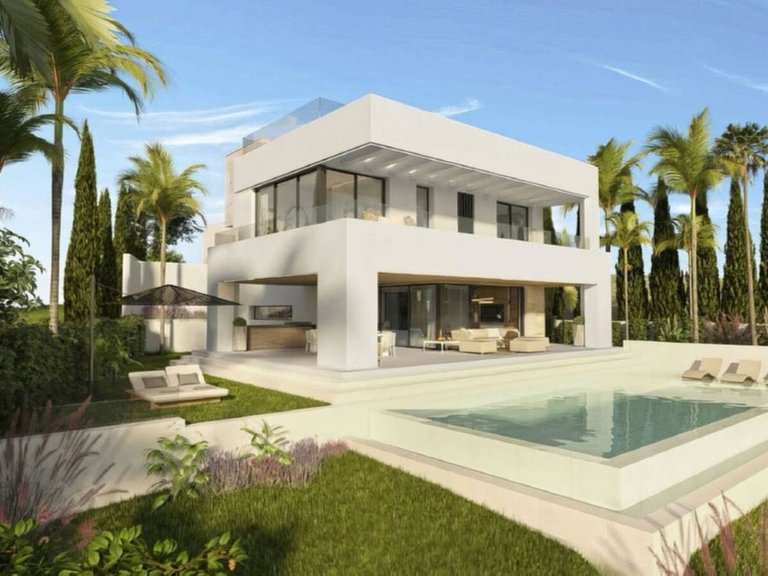 Villa for Sale in Manilva, Malaga 1