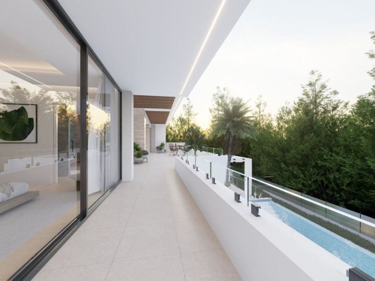 Villa for Sale in Estepona, Malaga 5