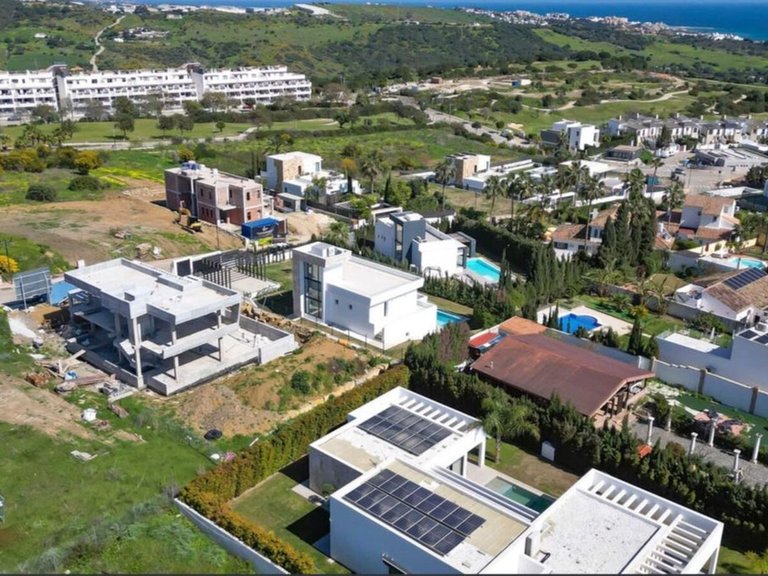 Villa for Sale in Estepona, Malaga 14