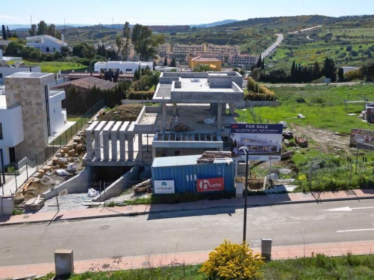 Villa for Sale in Estepona, Malaga 18