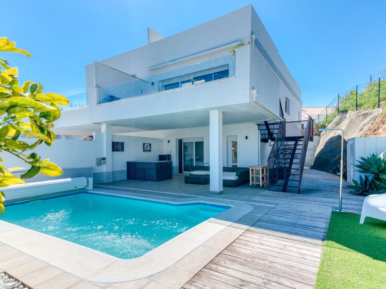 Town House for Sale in Riviera Del Sol, Malaga 4
