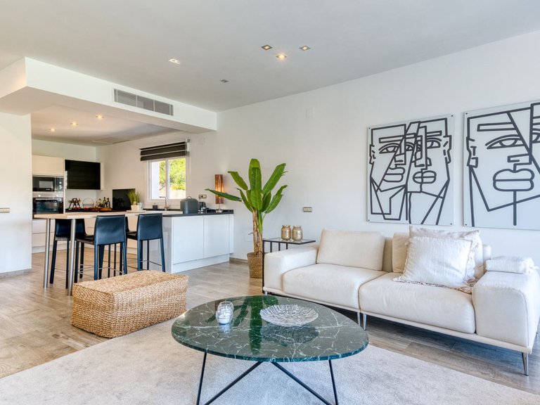 Town House for Sale in Riviera Del Sol, Malaga 7