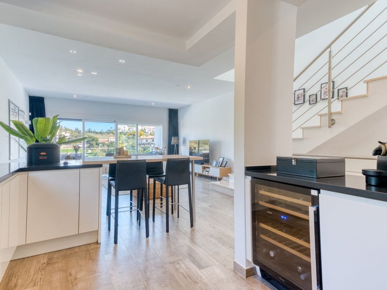 Town House for Sale in Riviera Del Sol, Malaga 9