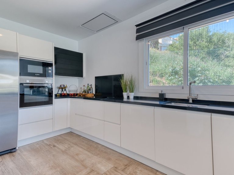Town House for Sale in Riviera Del Sol, Malaga 10