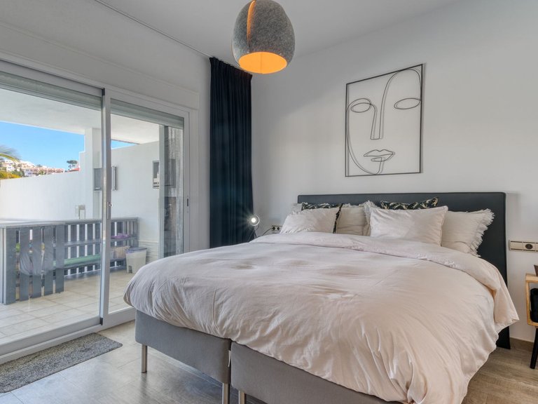 Town House for Sale in Riviera Del Sol, Malaga 21