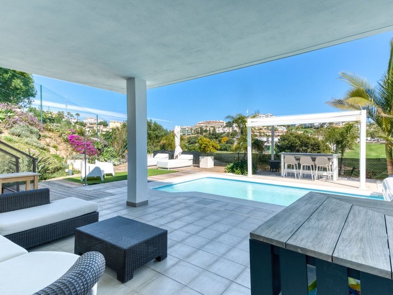 Town House for Sale in Riviera Del Sol, Malaga 24
