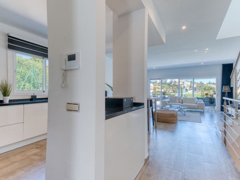 Town House for Sale in Riviera Del Sol, Malaga 31
