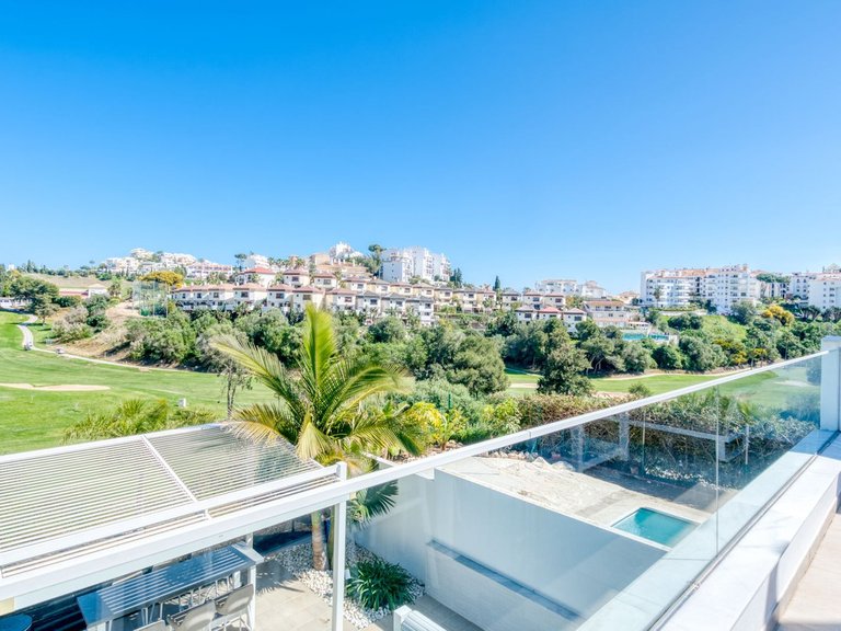 Town House for Sale in Riviera Del Sol, Malaga 41