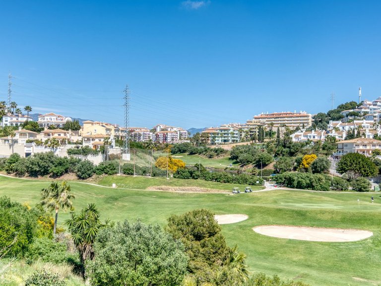 Town House for Sale in Riviera Del Sol, Malaga 48