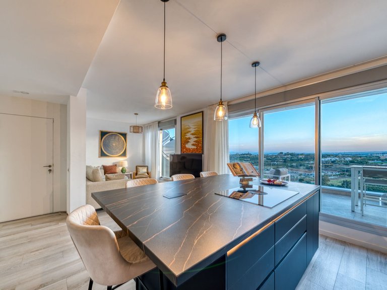 Penthouse for Sale in Estepona, Malaga 7