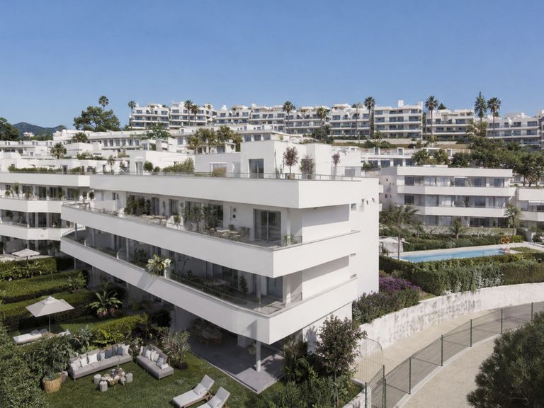 Apartment for Sale in Estepona, Malaga 5
