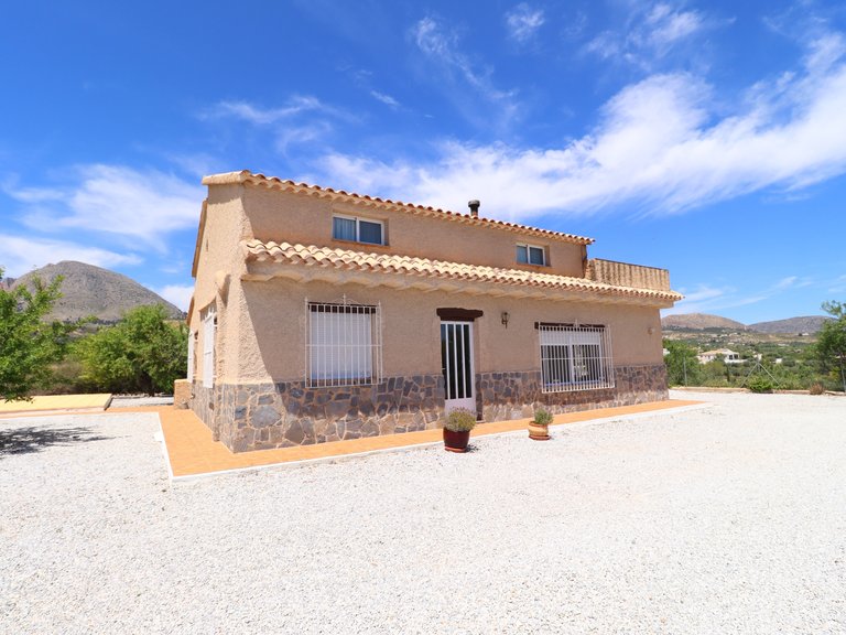 Country House for Sale in Velez-blanco, Almeria 12