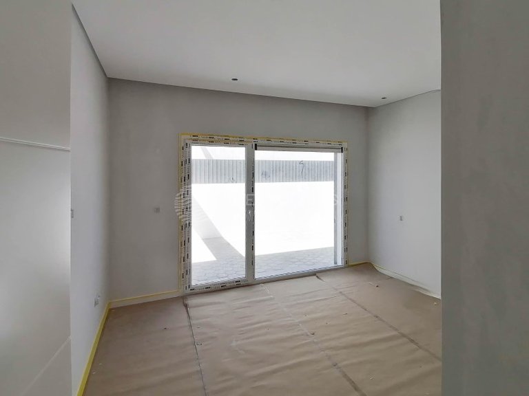 Villa for Sale in Fernao Ferro, Setubal 10